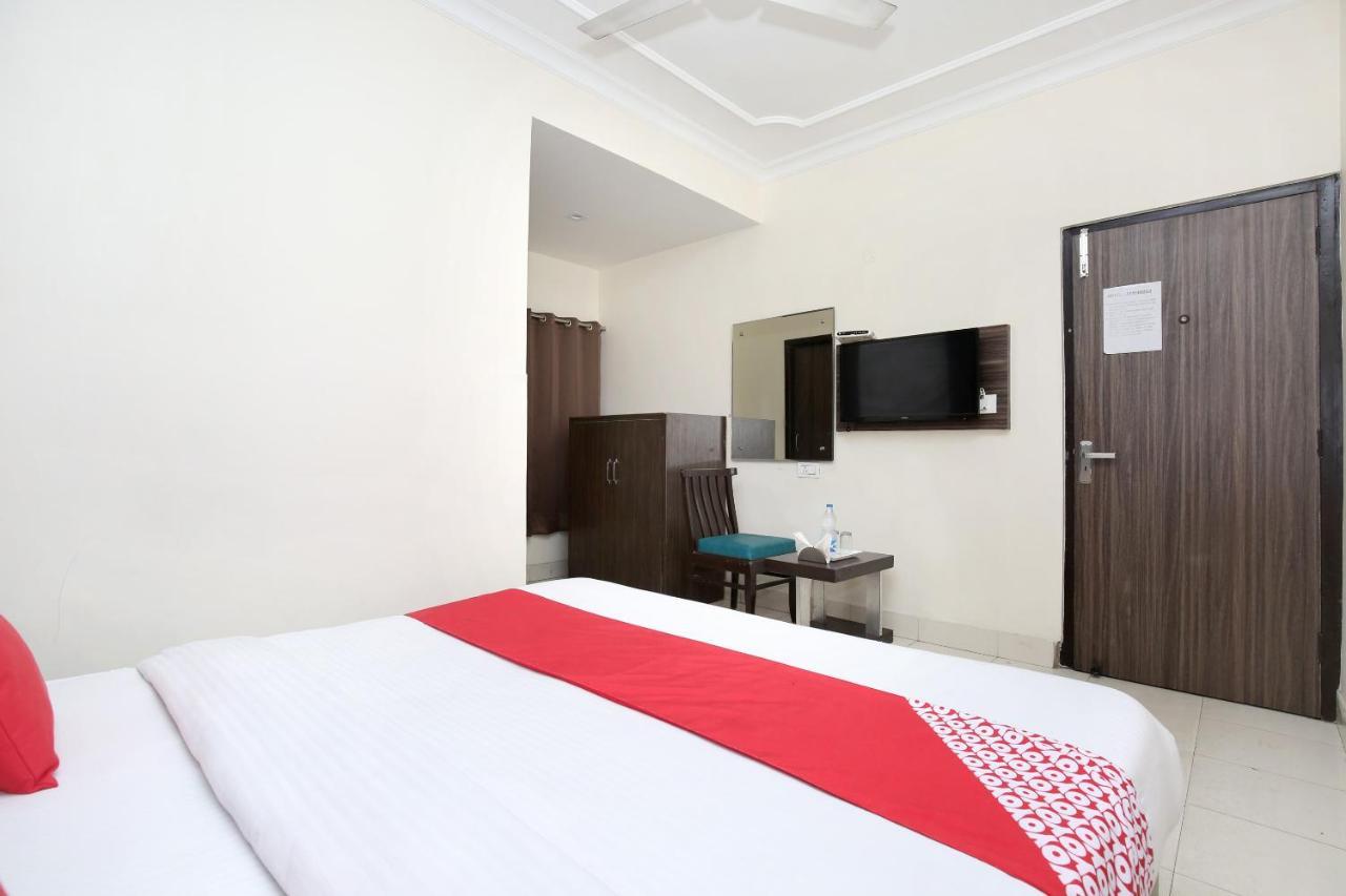 Oyo 12354 Hotel Sangreela Amritsar Eksteriør billede