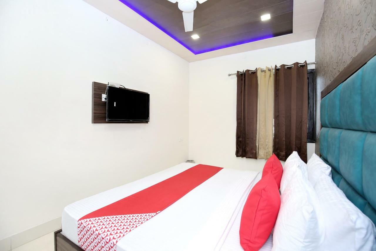 Oyo 12354 Hotel Sangreela Amritsar Eksteriør billede